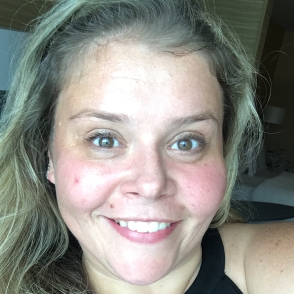 Meet your Posher, Adrienne